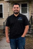 Victor Flores
